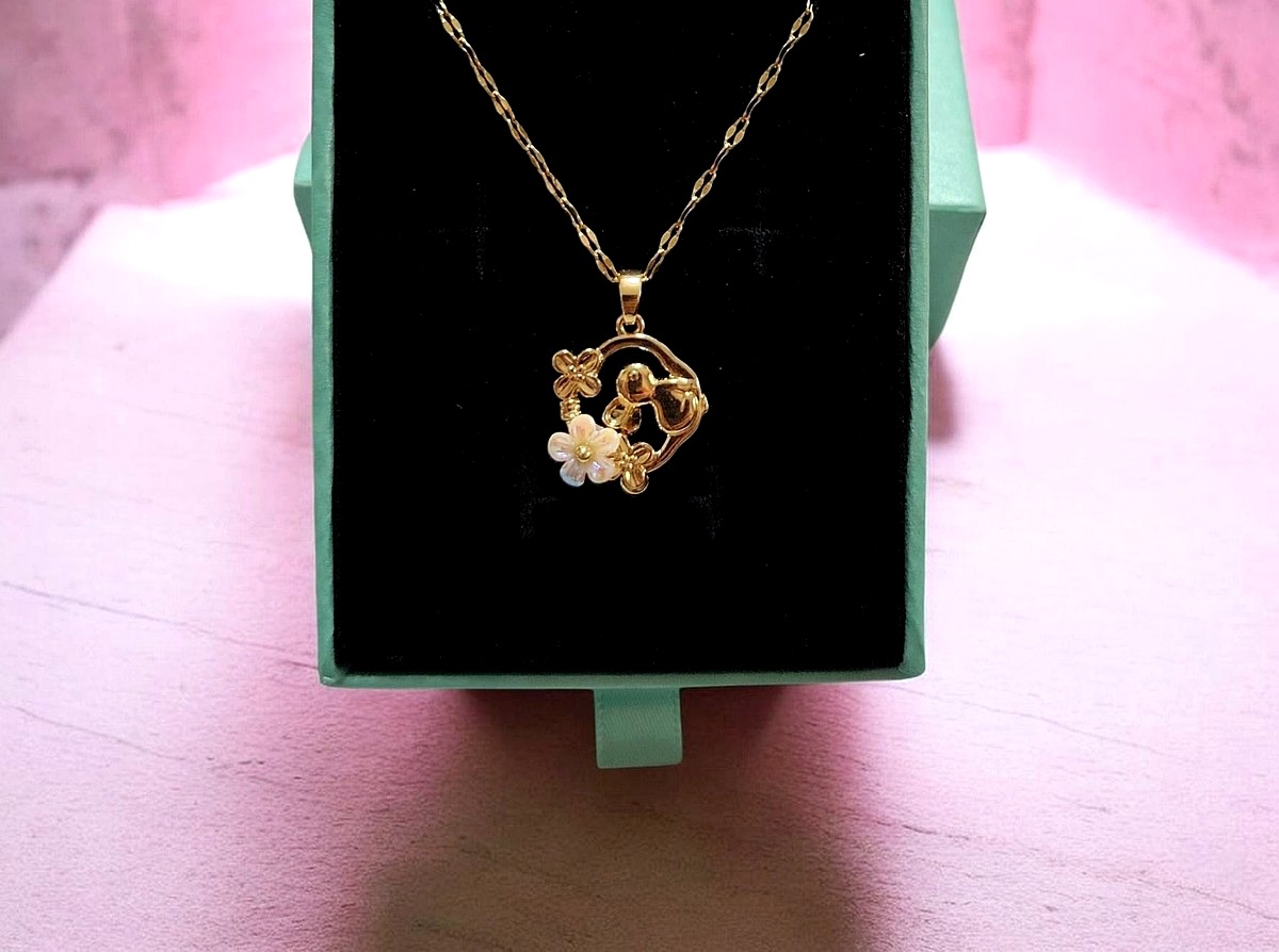 Collar de la colección MILAY